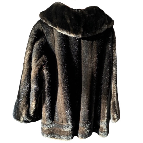 Tissavel of France Faux Fur Coat Size Large - Picture 6 of 16